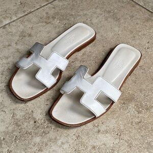 Hermes White Leather Sandals